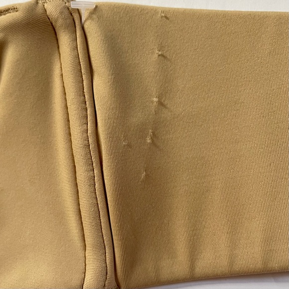 MELENECA Women's Strapless Bra Minimizer Unlined Bandeau with Underwire - Picture 11 of 12